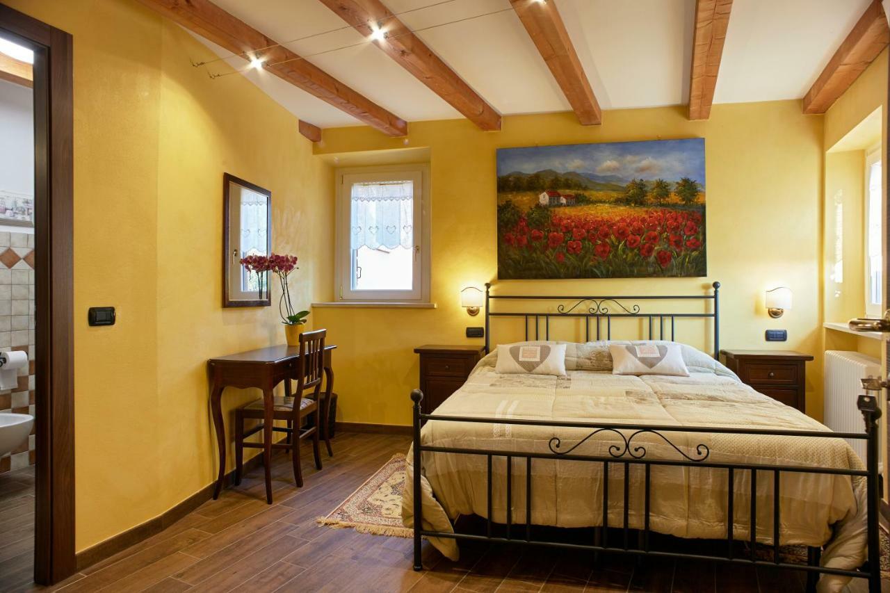 Castel Montorio Bed & Breakfast
