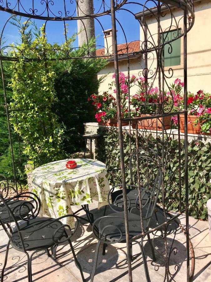 Castel Montorio Bed & Breakfast
